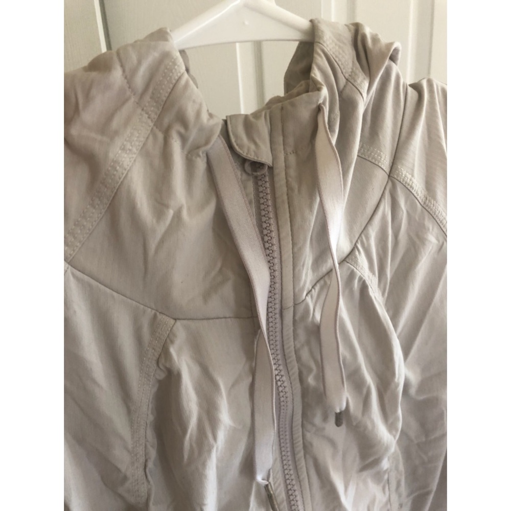 Lululemon Jacket - Picture 2 of 5